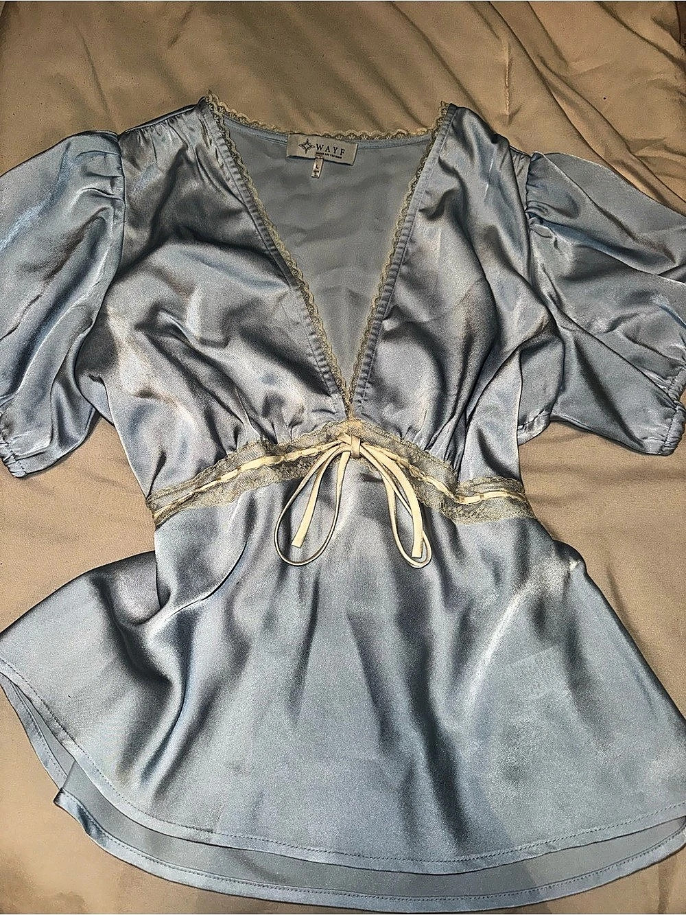 WAYF Women’s Blue Puff Sleeve Blouse Like New
